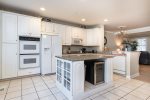 Sunset Island 6 Island Edge Drive Kitchen